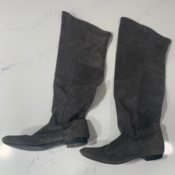 Over the knee Suede Gray Boots - Picture 1 of 4